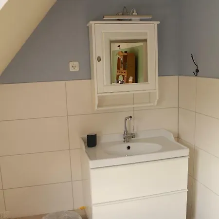 Freds Wohnung, Mit Seeblick Daire *
