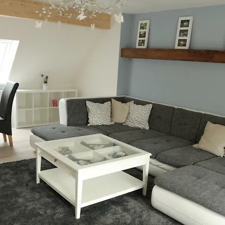 Daire Freds Wohnung, Mit Seeblick Westensee